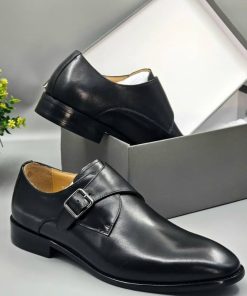 Executive Black plain leather shoe with a single belt buckle