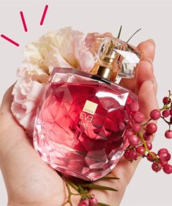 Avon Eve One Eau de Parfum in hand